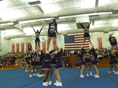 2007_1101FootballCheering0039.JPG