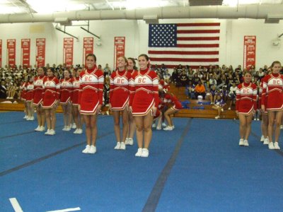 2007_1101FootballCheering0051.JPG