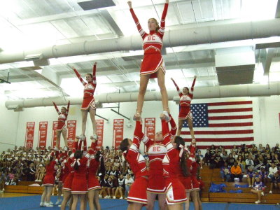 2007_1101FootballCheering0052.JPG