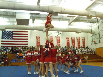 2007_1101FootballCheering0054.JPG