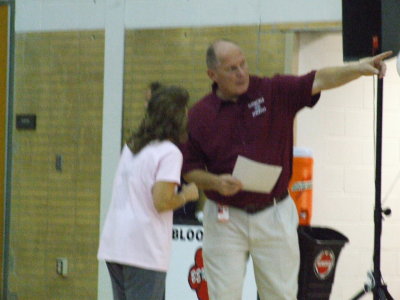 2007_1101FootballCheering0061.JPG
