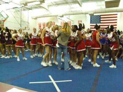 2007_1101FootballCheering0138.JPG