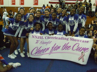 2007_1101FootballCheering0144.JPG