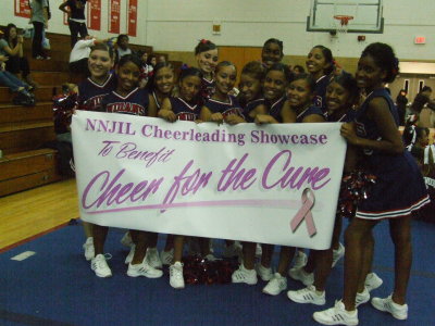 2007_1101FootballCheering0145.JPG