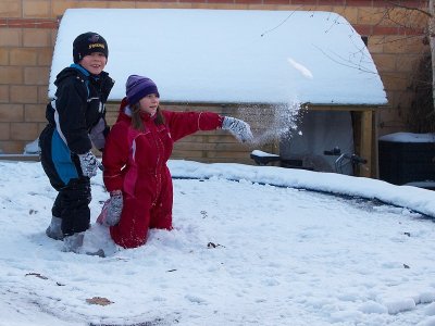 2010-01-23 Playing in snow