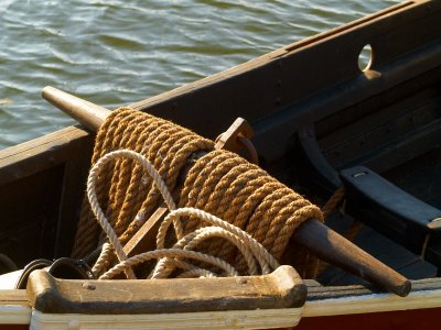 2008-05-05 Rope on boat