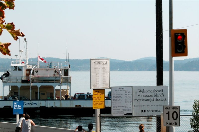 waiting for ferry back to Victoria2.jpg