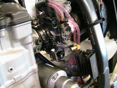 Keihin FCR carb on DRZ400S/SM