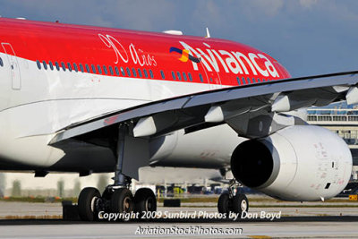 2009 - Avianca Airlines A330-243 N973AV at MIA aviation stock photo #5023
