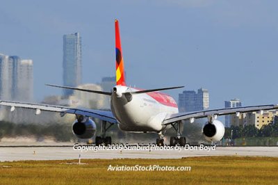 2009 - Avianca Airlines A330-243 N973AV at MIA aviation stock photo #5025