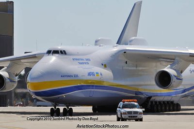 Antonov Design Bureau An-225 Mriya UR-82060 taxiing to the Northeast Base at MIA aviation stock photo #5374