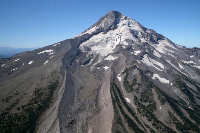 Hood:   Eliot Glacier (Center) & Langille Glacer (Lower R/Center)<br> (Hood082807-_045.jpg)