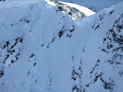 Spider, Upper N Face & Ski Tracks (Spider021206-5adj.jpg)