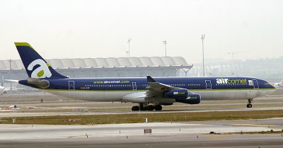 Air Comet A-340 commencing its takeoff roll