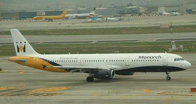 Monarch A-321 taxi for take off