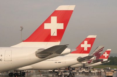 A flock of Swiss tails in ZRH