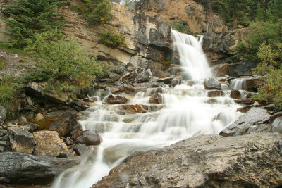 A water fall along Icefields Parkway