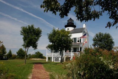 I love southern Md. - here's the Blackistone lighthouse replica