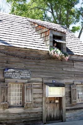 The oldest schoolhouse in U.S. (St. Augustine)
