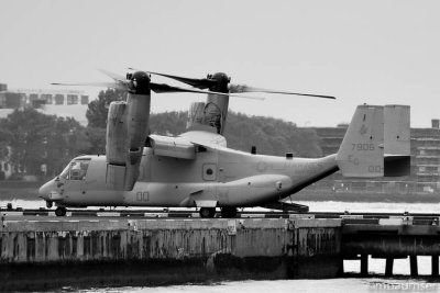 V-22 Osprey on Lower Manhattan Heliport