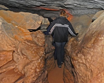 A narrow part of the cave