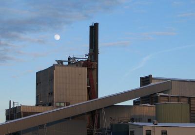 asphalt factory moon rising