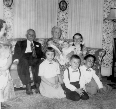 Giovanni and Maria Guglielmetti and Grandchildren (1) - circa 1954