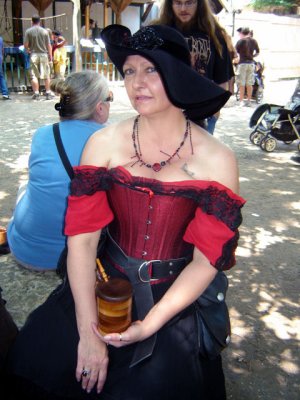 Lady Vickie is enjoying the shade