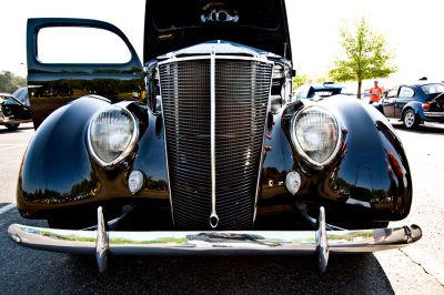 100417-041. 37 Ford