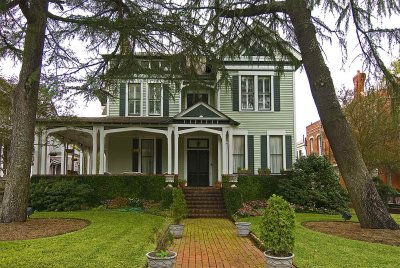 Mead- Bates-Jones  House  1840