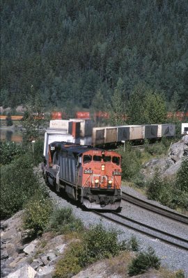 CN train 118. eastbound east of Red Pass.