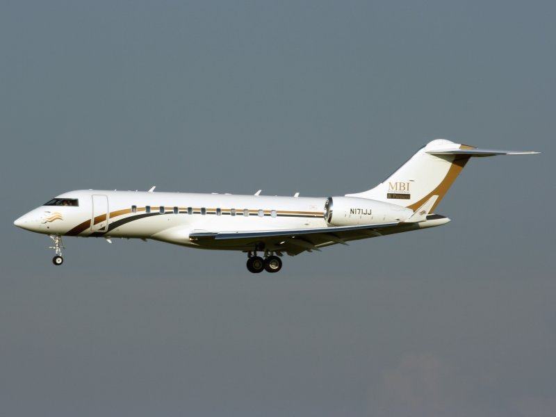 N171JJ  Globex