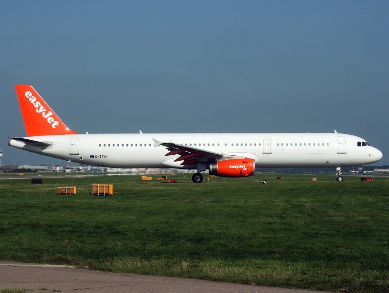 A321 G-TTIH