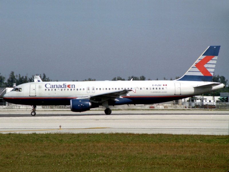 A320  C-FLSU