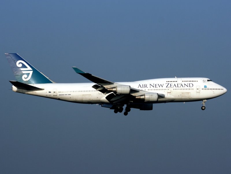 B747-400 ZK-SUH