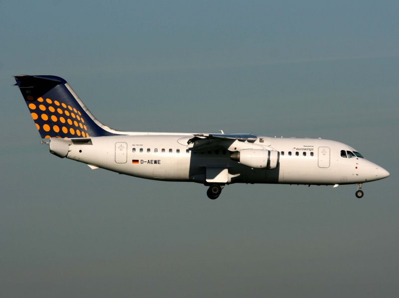  RJ-85  D-AEWE