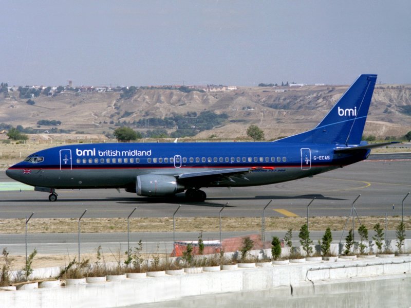 B737-300  G-ECAS