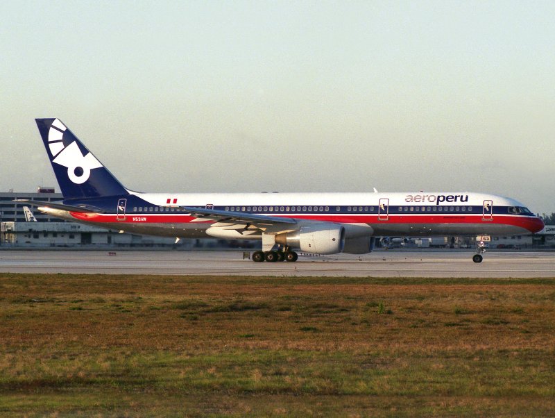 B757-200 N53AW
