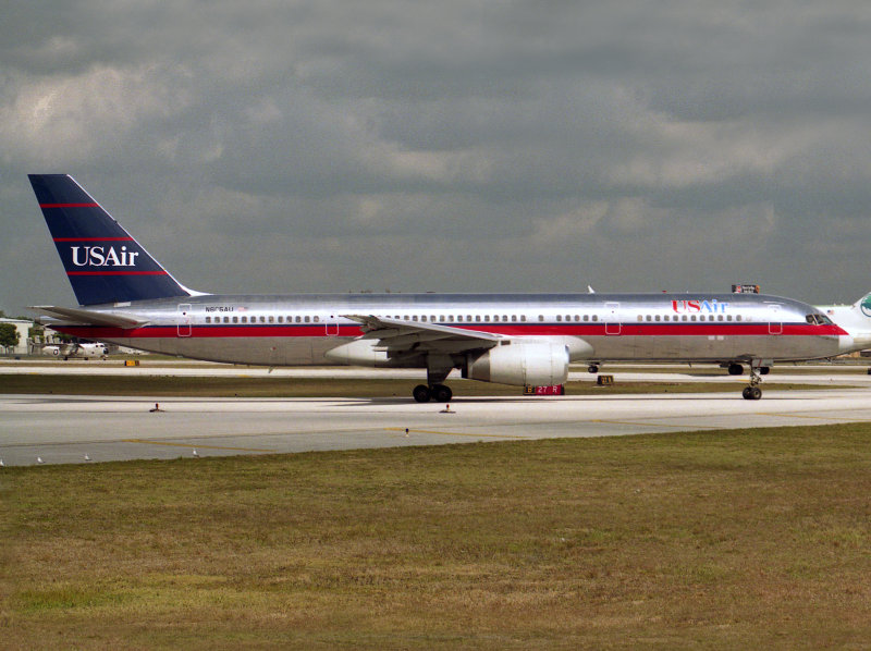 B757-200  N605AU