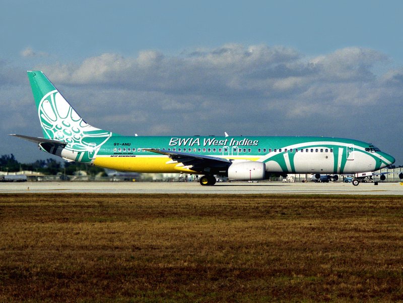 B737-800 9Y-ANU