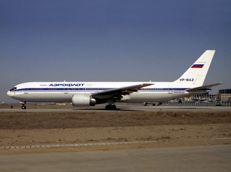 B767-300  VP-BAZ