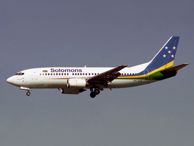 B737-300  VH-TJB