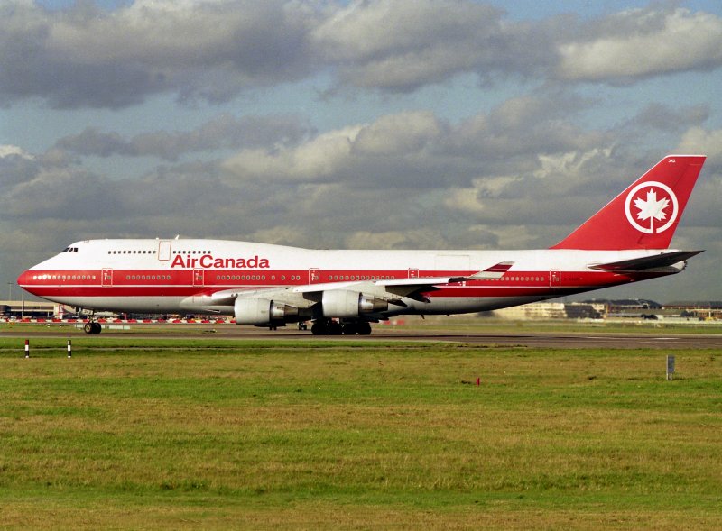 B747-400  C-GAGM