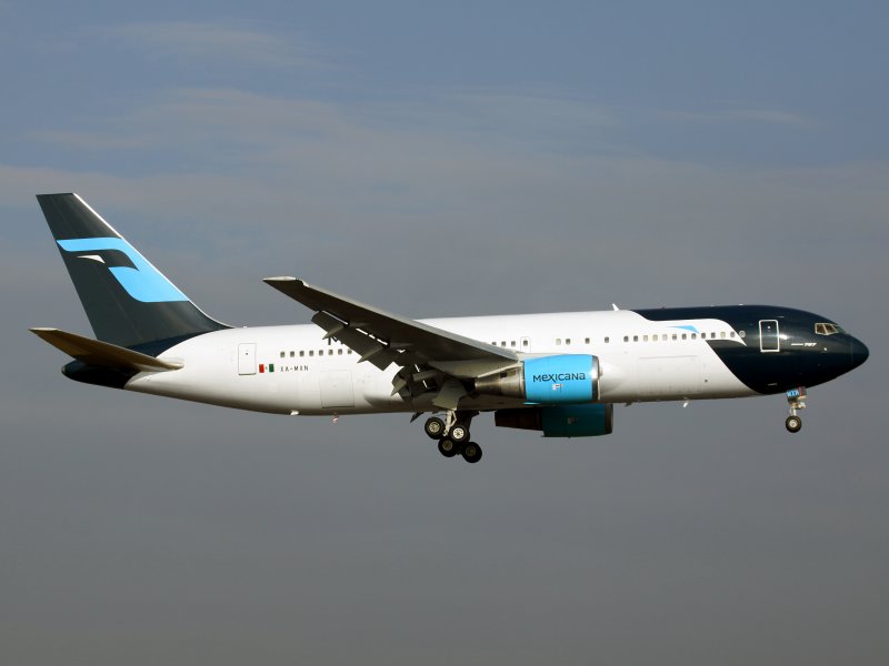 B767-200  XA-MXN