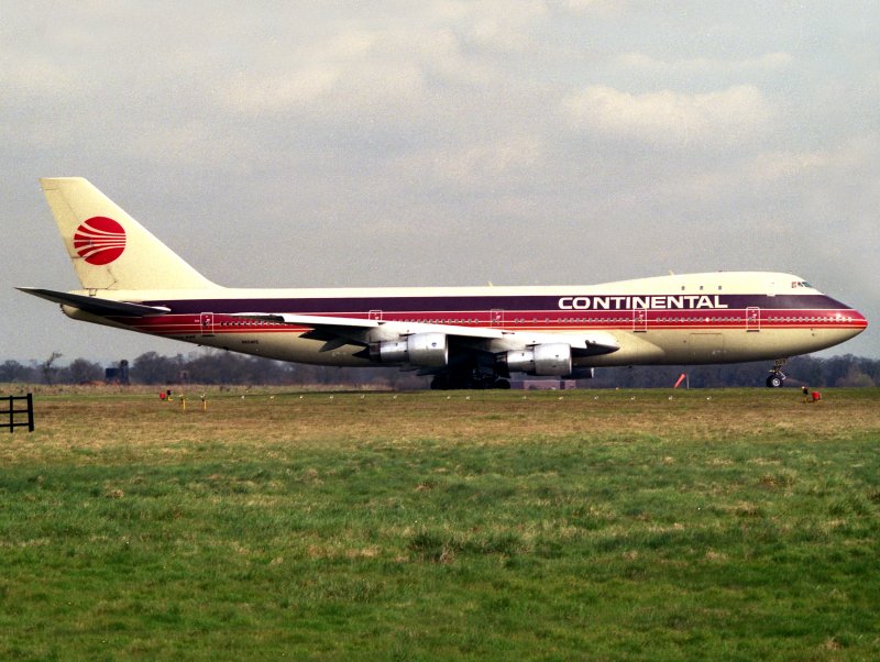 B747-200 N604PE