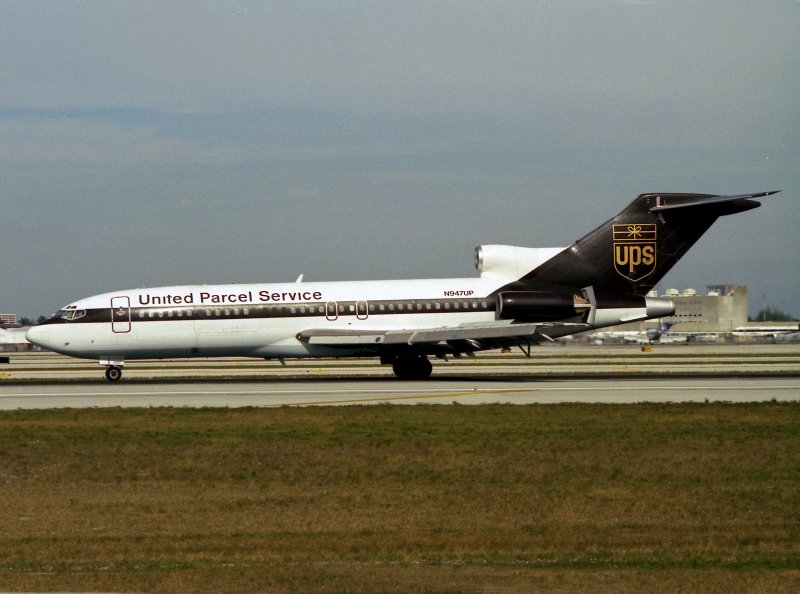 B727-100CF N947UP