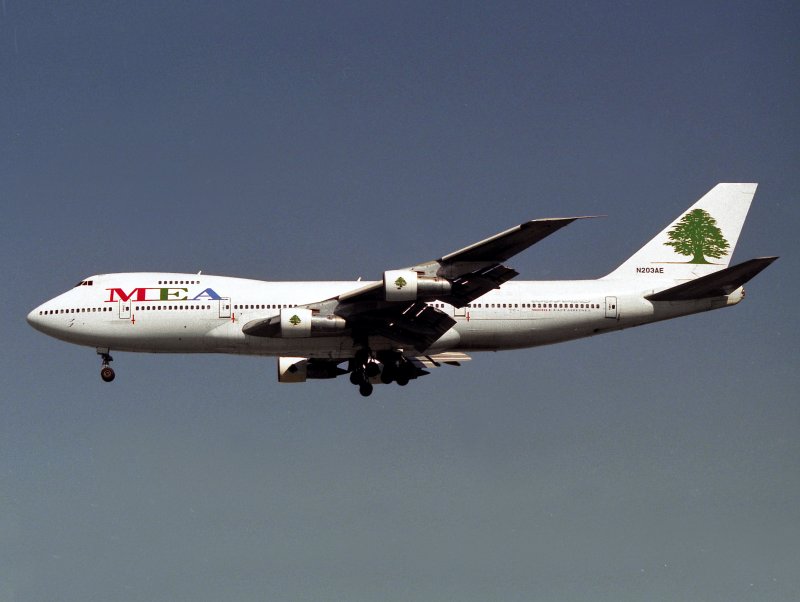 B747-200 N203AE