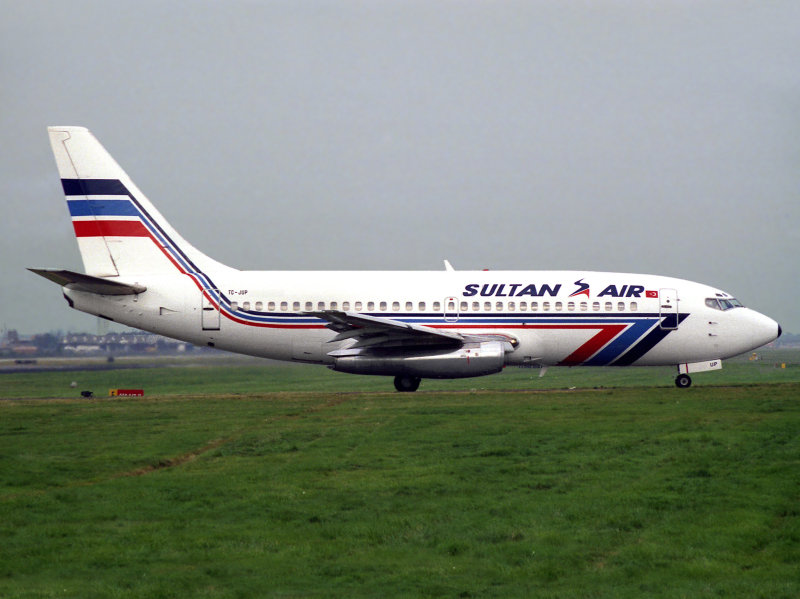 B737-200  TC-JUP