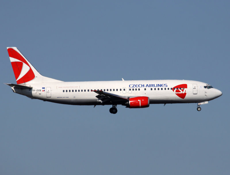 B737-400  OK-DGN