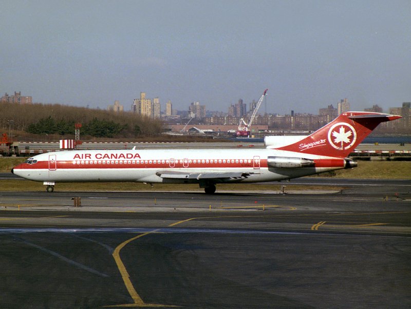 B727-200  C-GAAJ